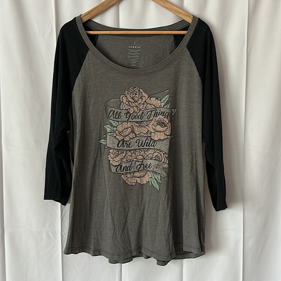 torrid Tops - Torrid 3/4 Sleeve Grey/Black Shirt Top “All Good Things Are Wild and Free” Sz 2